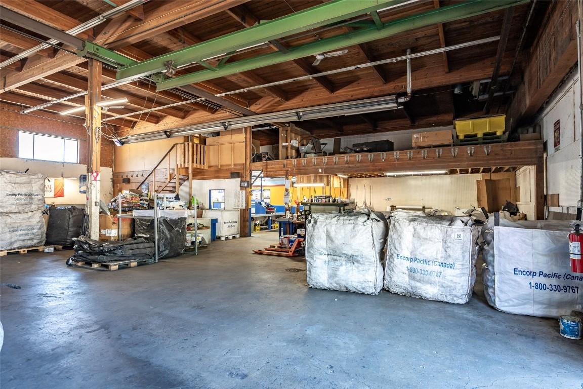 









1420


Northwest

Boulevard,
Creston,




BC
V0G 1B6

