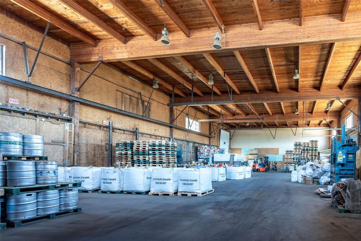 









1420


Northwest

Boulevard,
Creston,




BC
V0G 1B6

