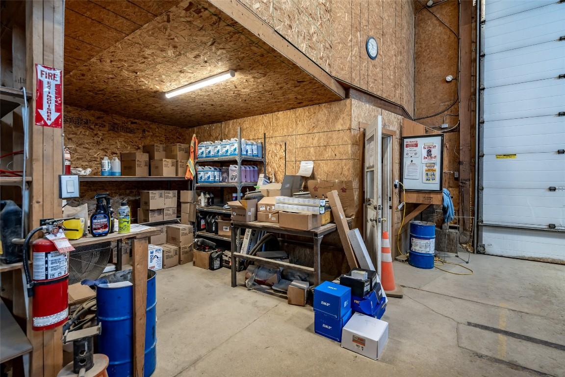 









1420


Northwest

Boulevard,
Creston,




BC
V0G 1B6

