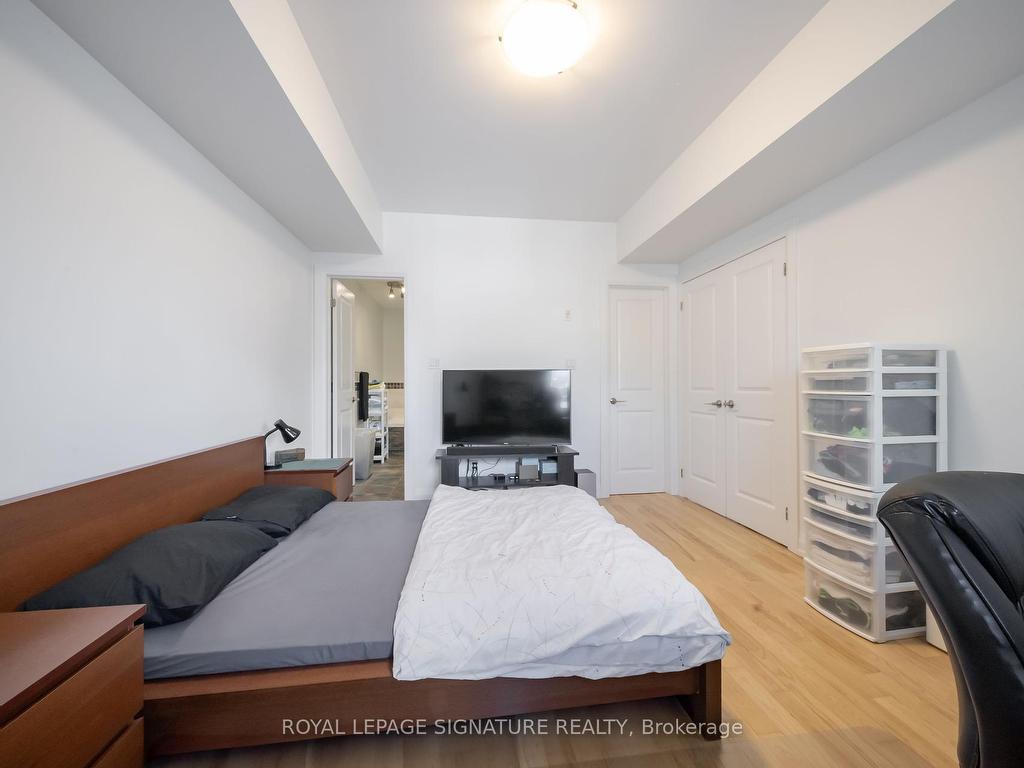 









473


Dupont

Street, 3,
Toronto,




ON
M6G 1Y6

