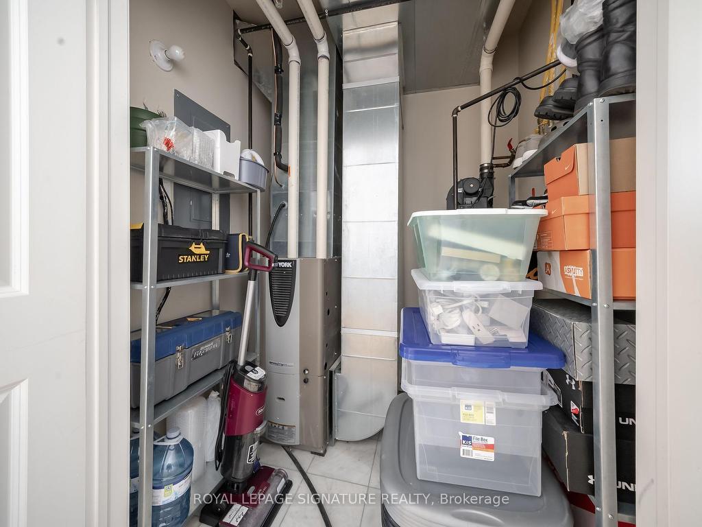 









473


Dupont

Street, 3,
Toronto,




ON
M6G 1Y6

