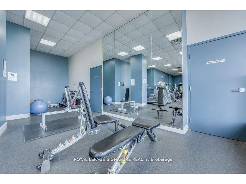 









700


King

Street West, 801,
Toronto,




ON
M5V 2Y6

