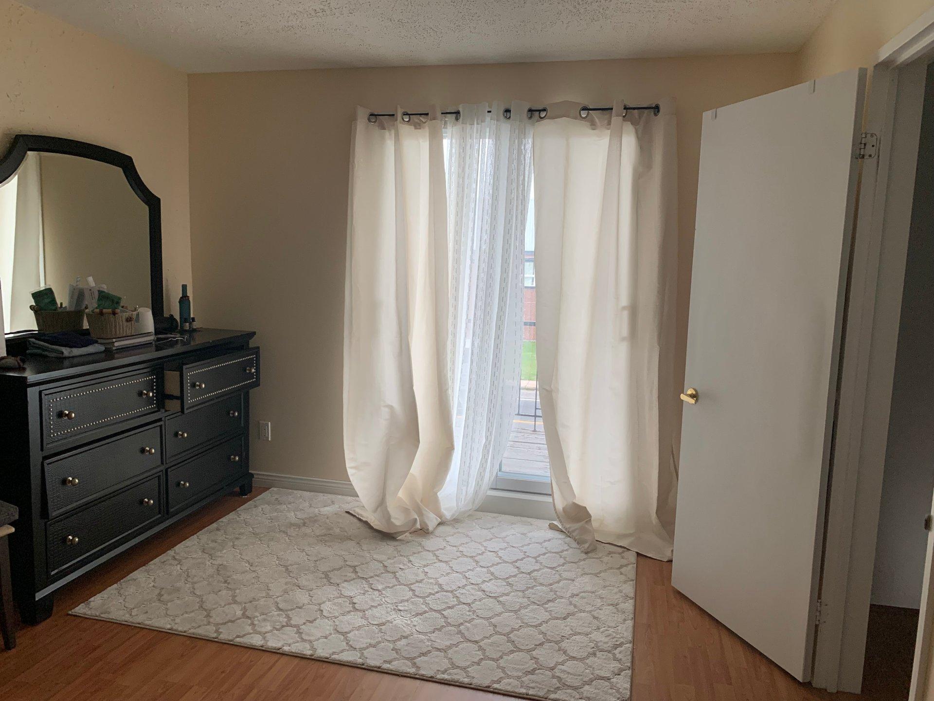 









638


Rue Giasson

,
Sept-Îles,




QC
G4R4M8

