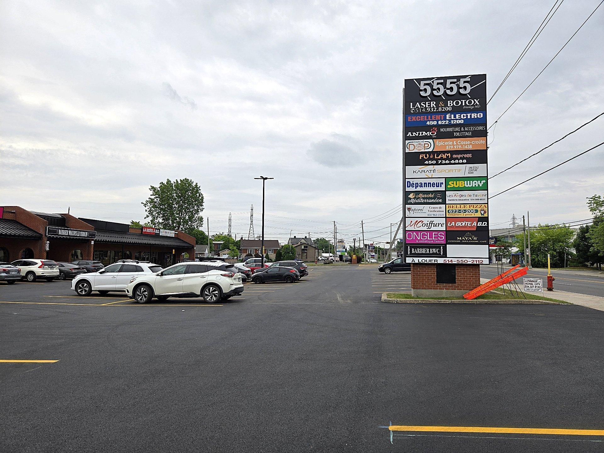 









5555


Boul. des Laurentides

, 13,
Laval (Auteuil),




QC
H7K2K4

