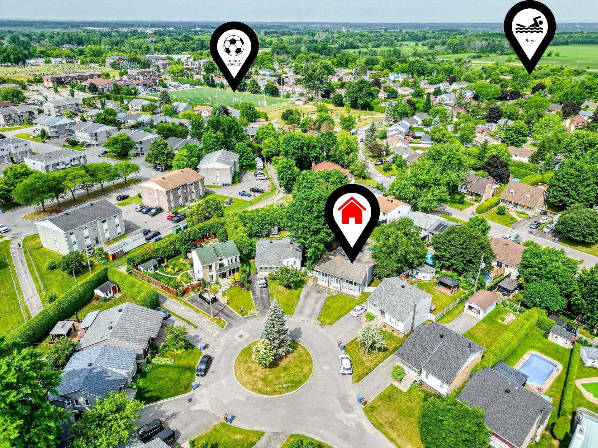 









42


Place Gaulin

,
L'Assomption,




QC
J5W1M2

