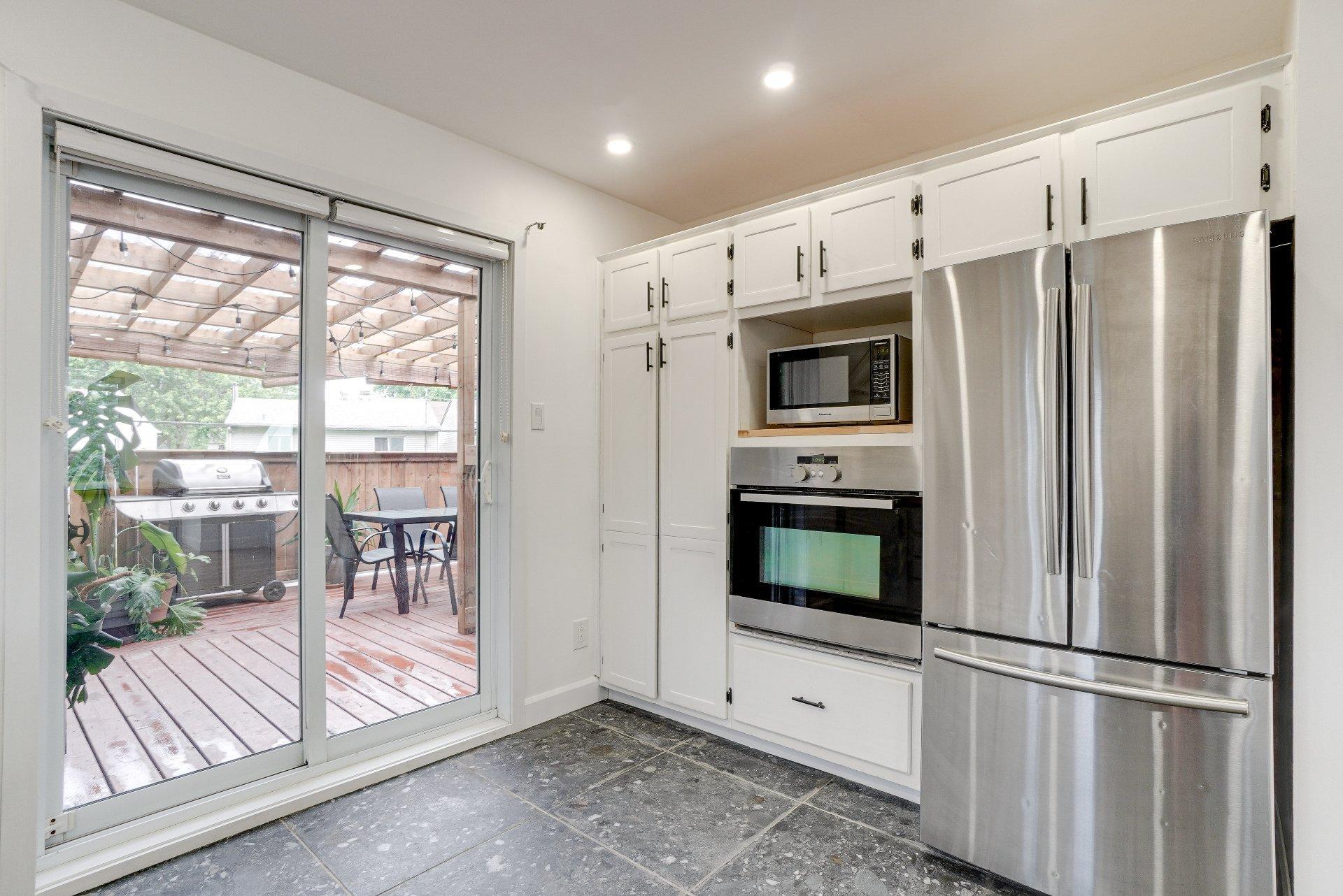 









42


Place Gaulin

,
L'Assomption,




QC
J5W1M2

