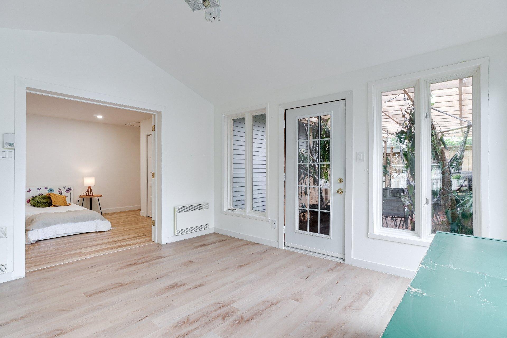 









42


Place Gaulin

,
L'Assomption,




QC
J5W1M2

