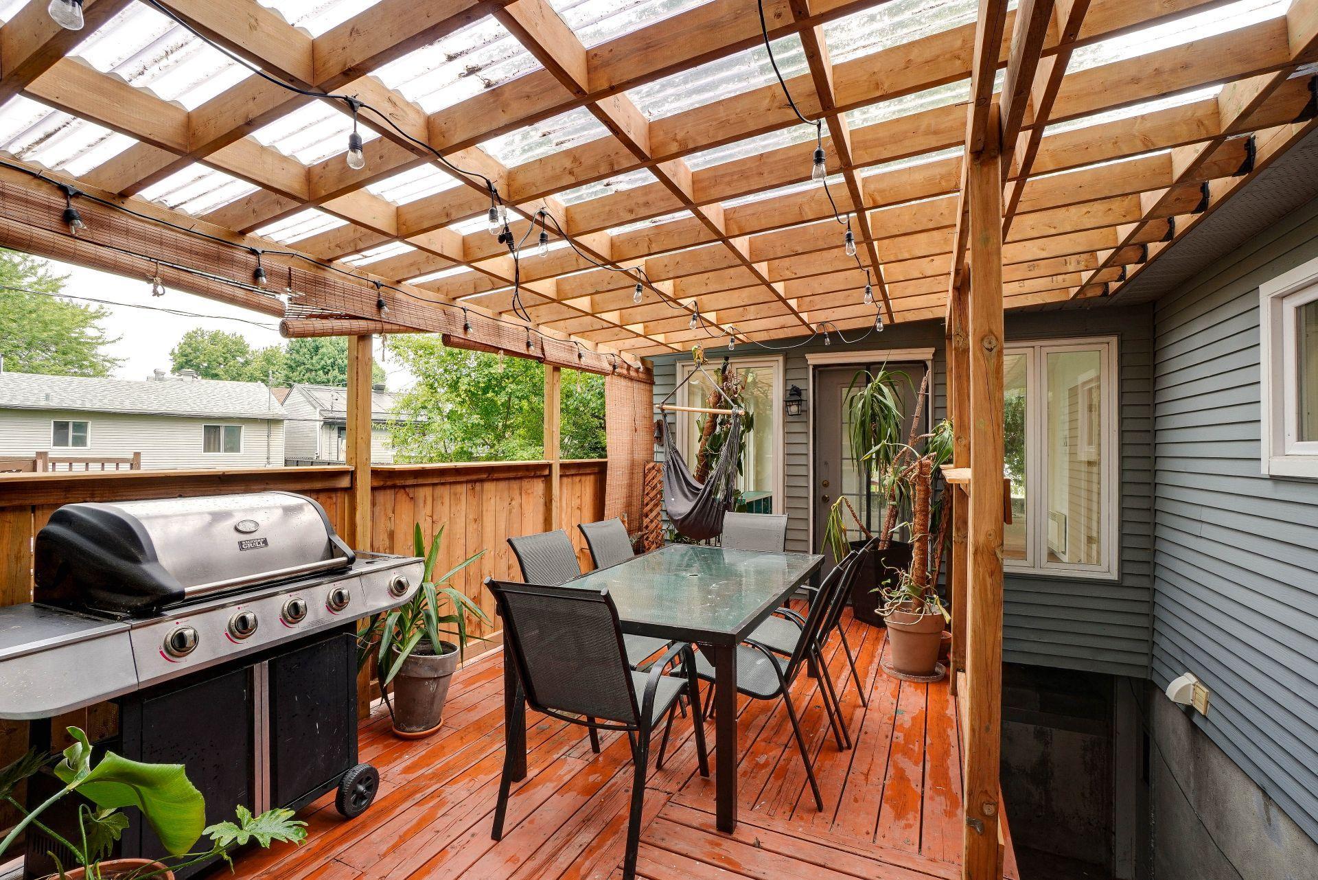 









42


Place Gaulin

,
L'Assomption,




QC
J5W1M2

