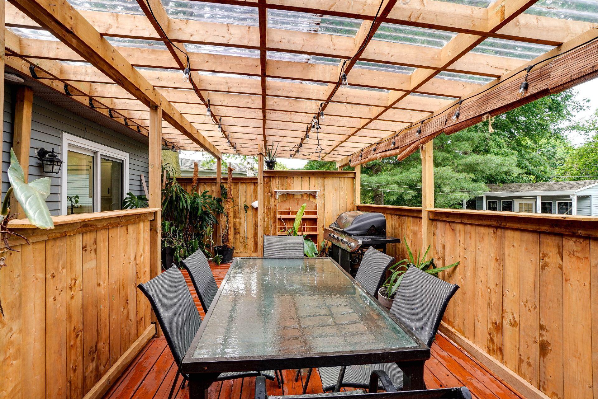 









42


Place Gaulin

,
L'Assomption,




QC
J5W1M2

