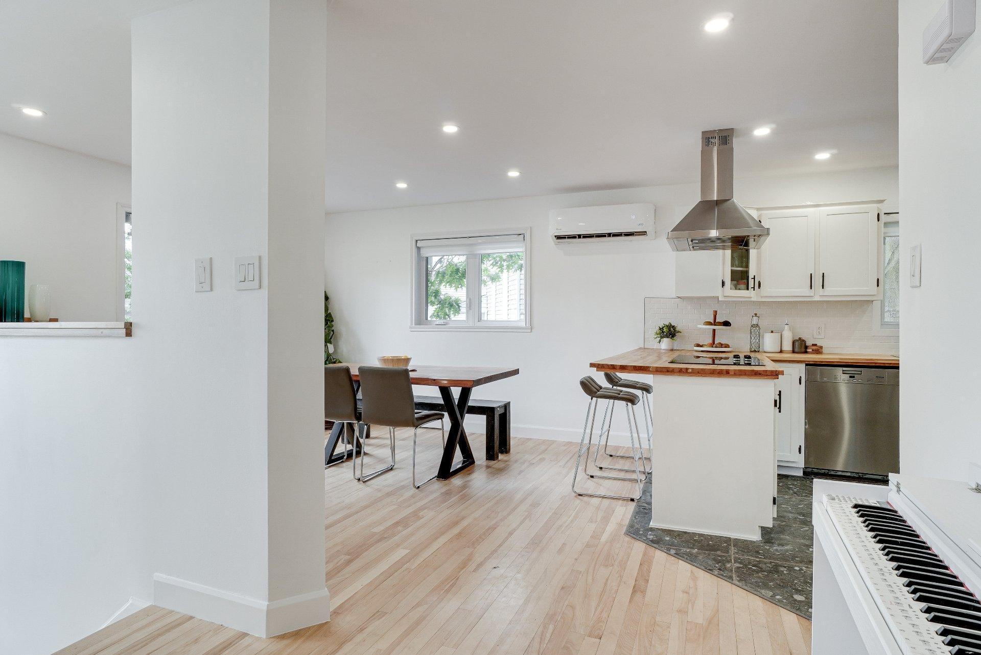 









42


Place Gaulin

,
L'Assomption,




QC
J5W1M2

