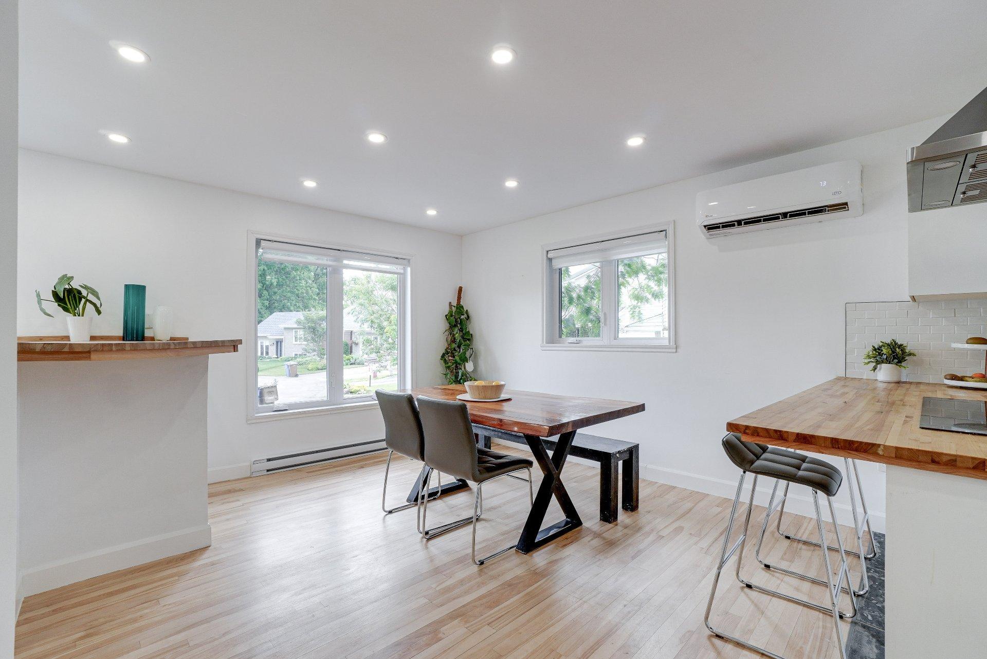 









42


Place Gaulin

,
L'Assomption,




QC
J5W1M2

