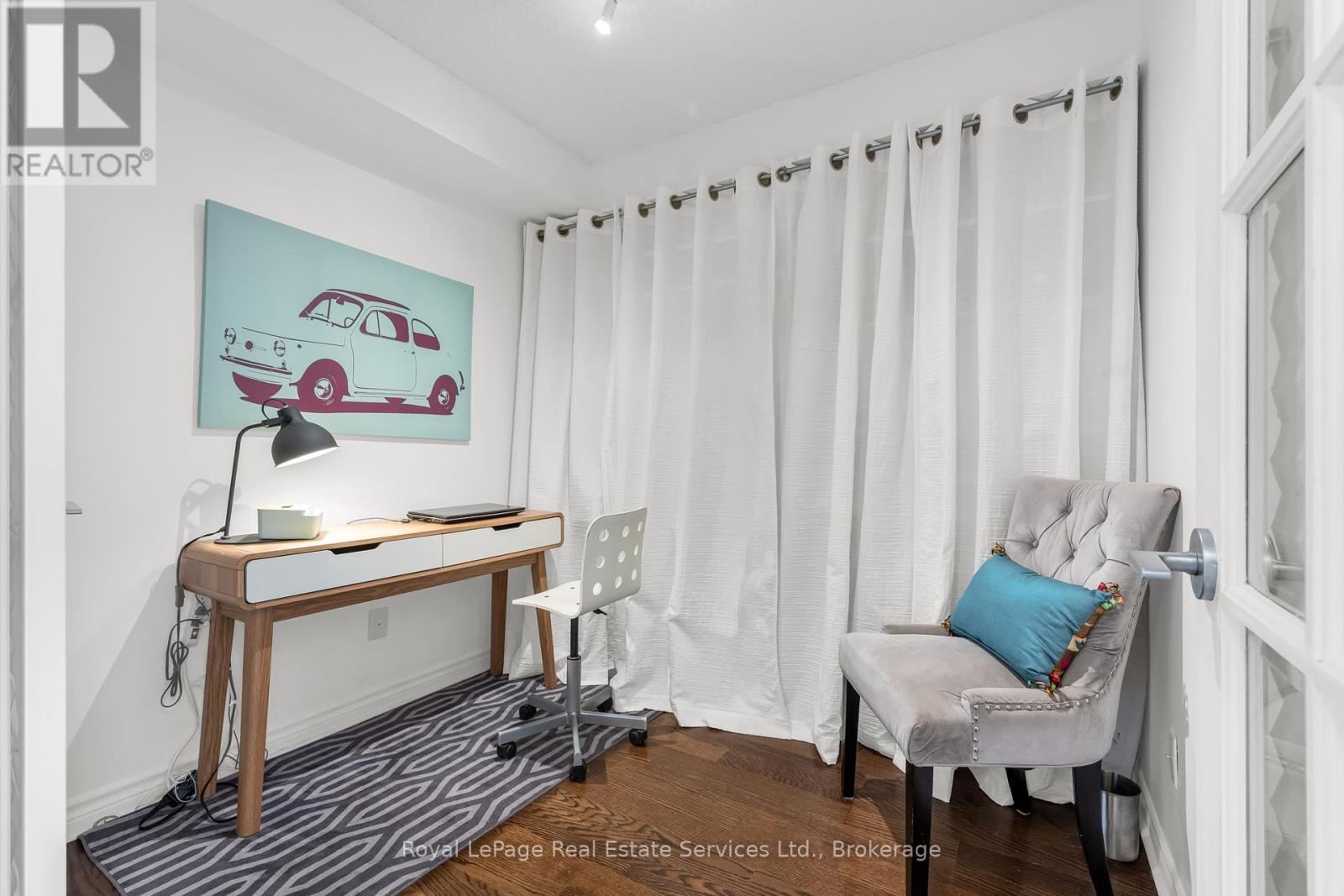 












801 - 2391 CENTRAL PARK DRIVE

,
Oakville (RO River Oaks),




Ontario
L6H0E4

