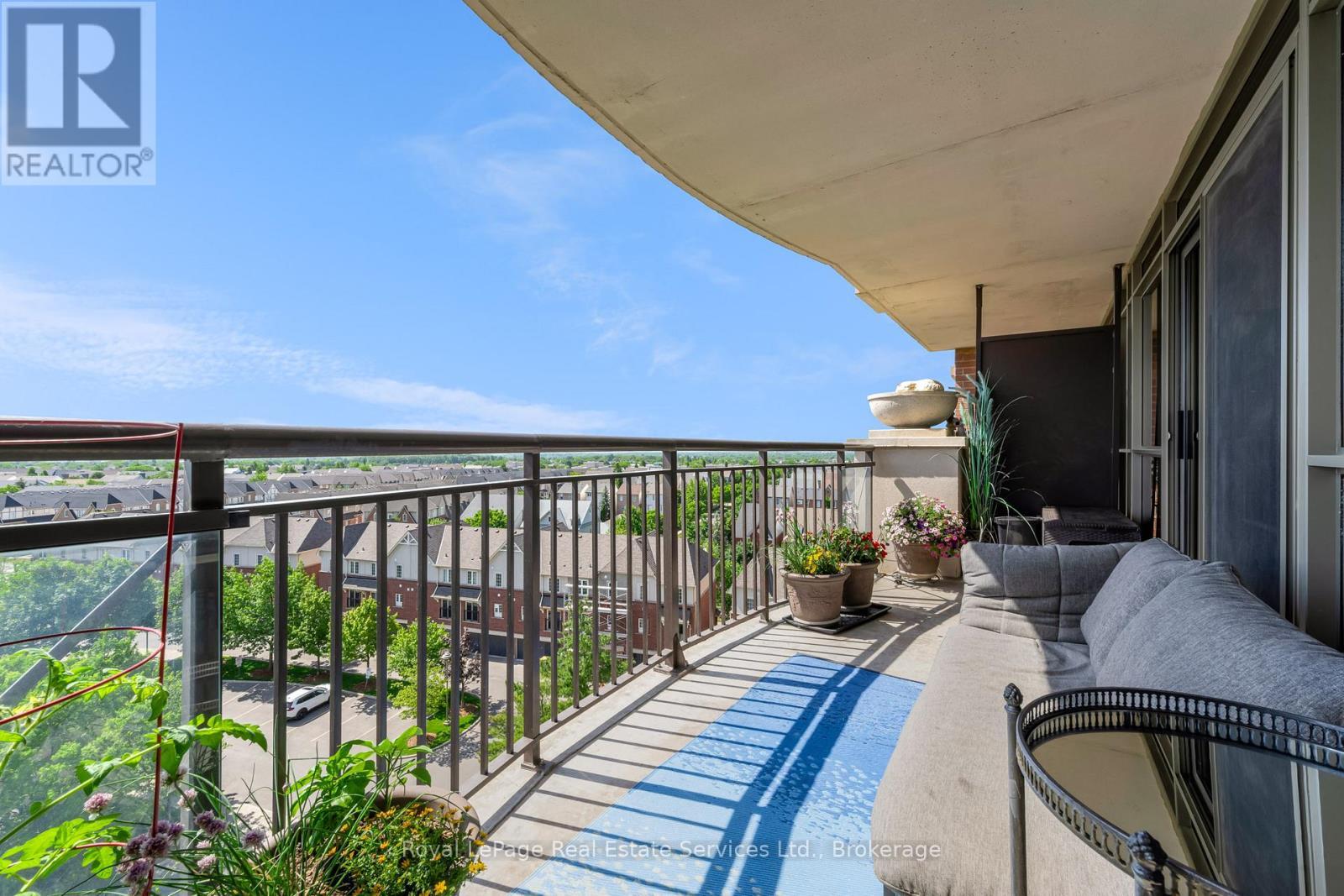 












801 - 2391 CENTRAL PARK DRIVE

,
Oakville (RO River Oaks),




Ontario
L6H0E4

