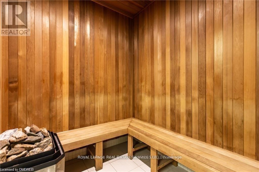 












801 - 2391 CENTRAL PARK DRIVE

,
Oakville (RO River Oaks),




Ontario
L6H0E4

