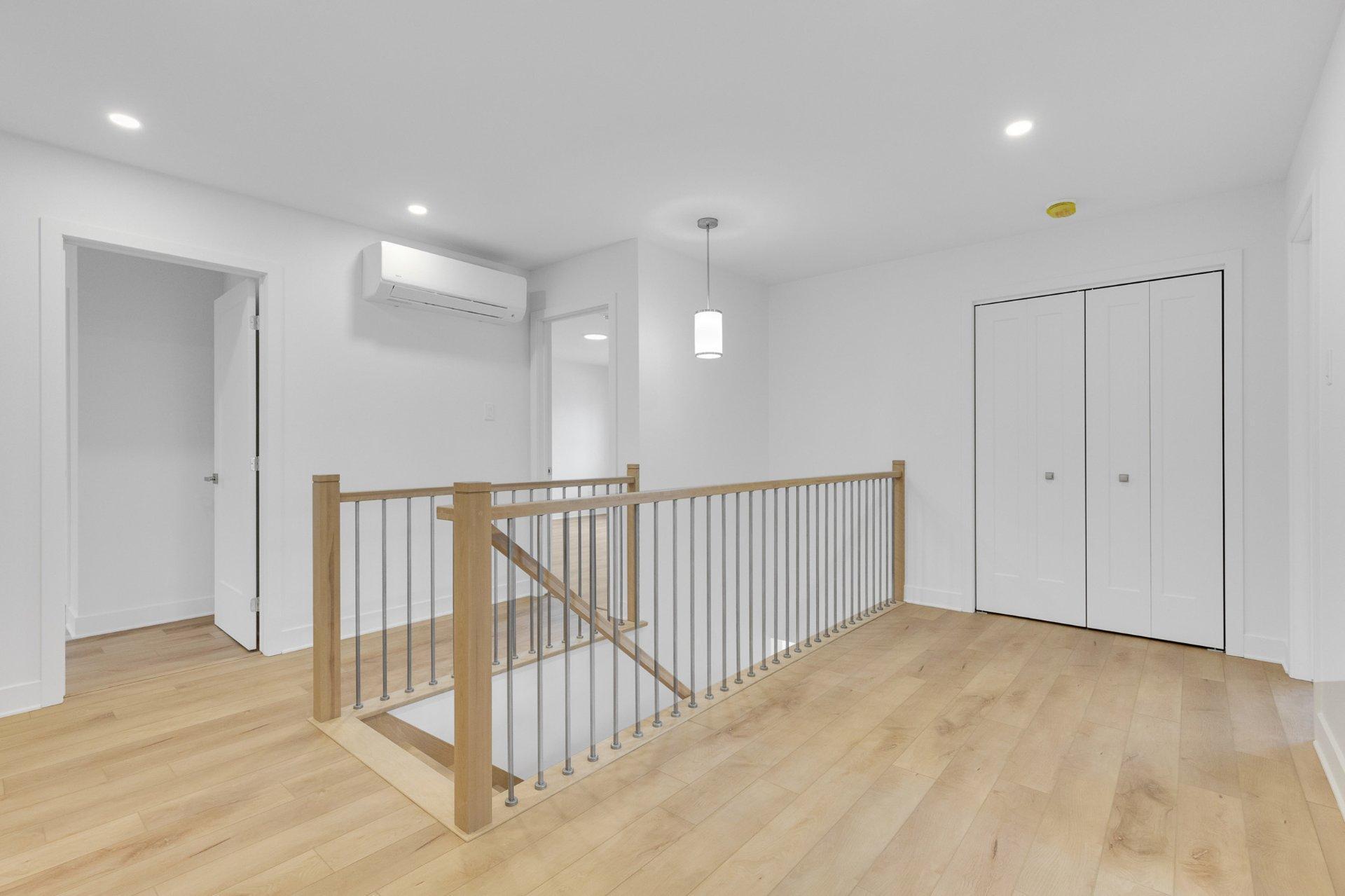 









279A


Rue Principale

,
Saint-Basile-le-Grand,




QC
J3N1J7


