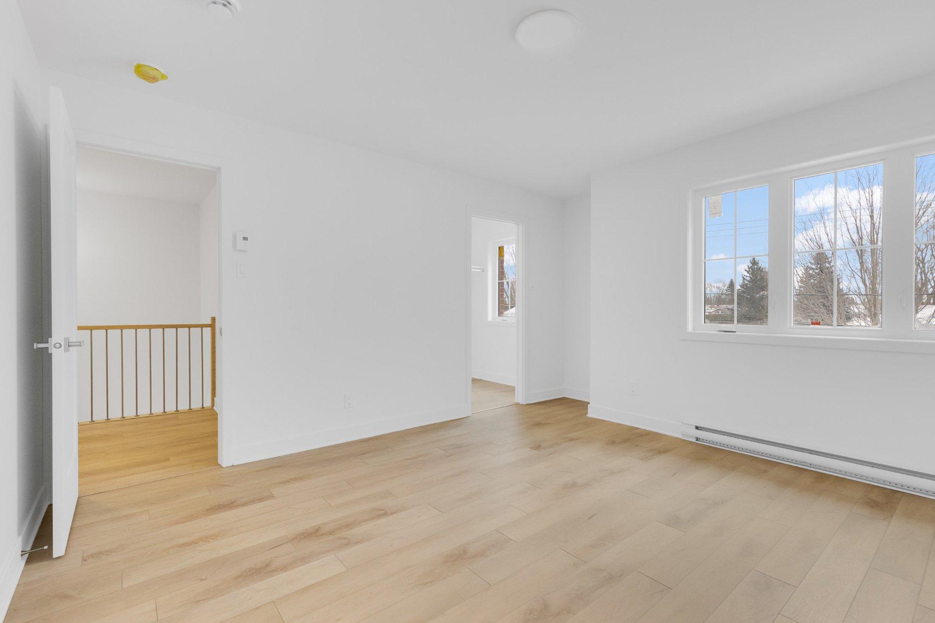 









279A


Rue Principale

,
Saint-Basile-le-Grand,




QC
J3N1J7

