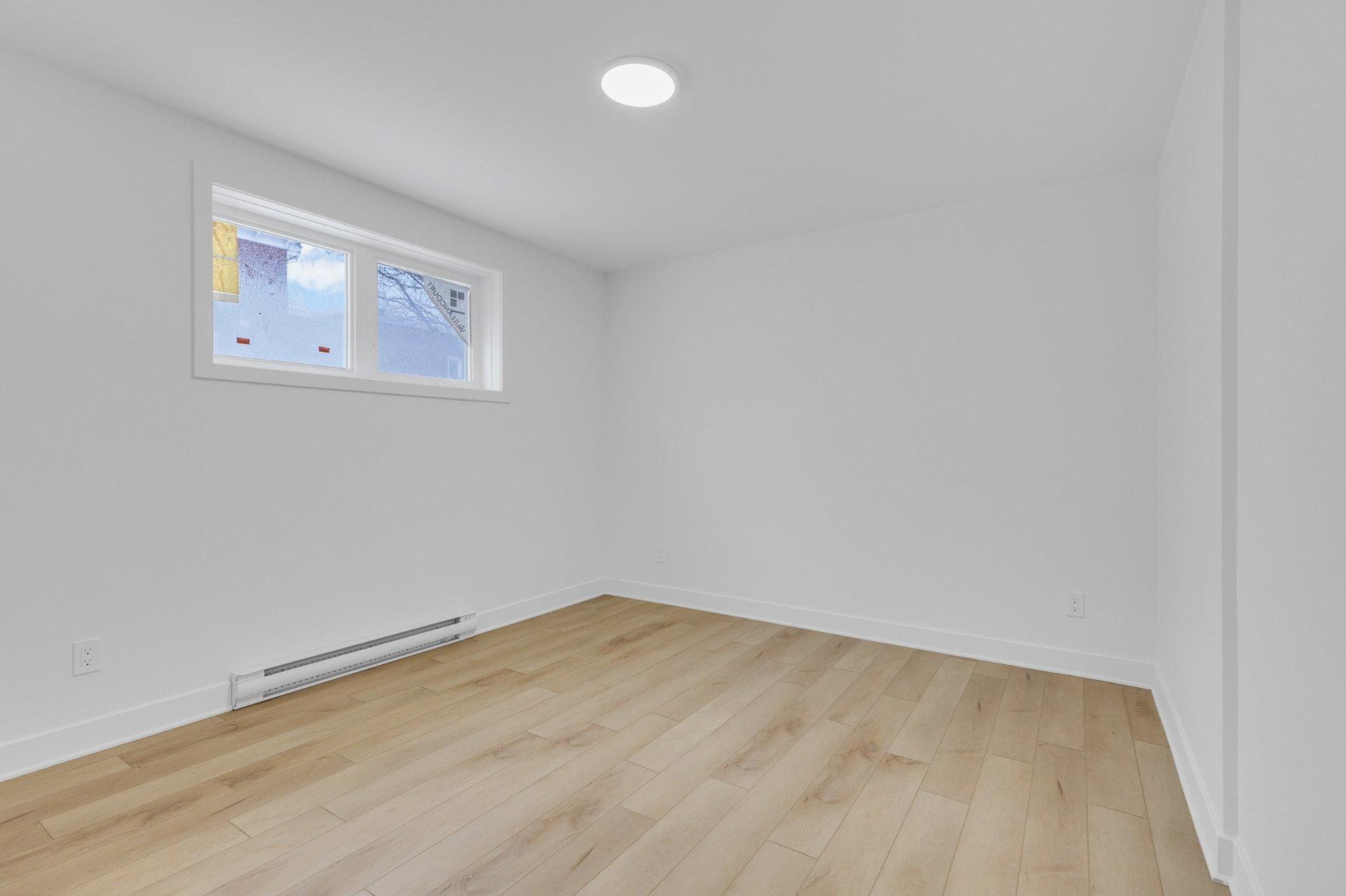 









279A


Rue Principale

,
Saint-Basile-le-Grand,




QC
J3N1J7

