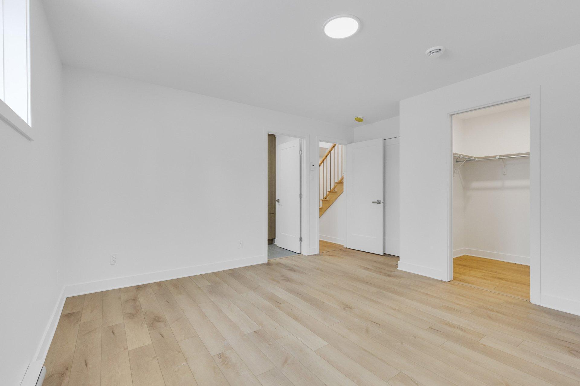 









279A


Rue Principale

,
Saint-Basile-le-Grand,




QC
J3N1J7

