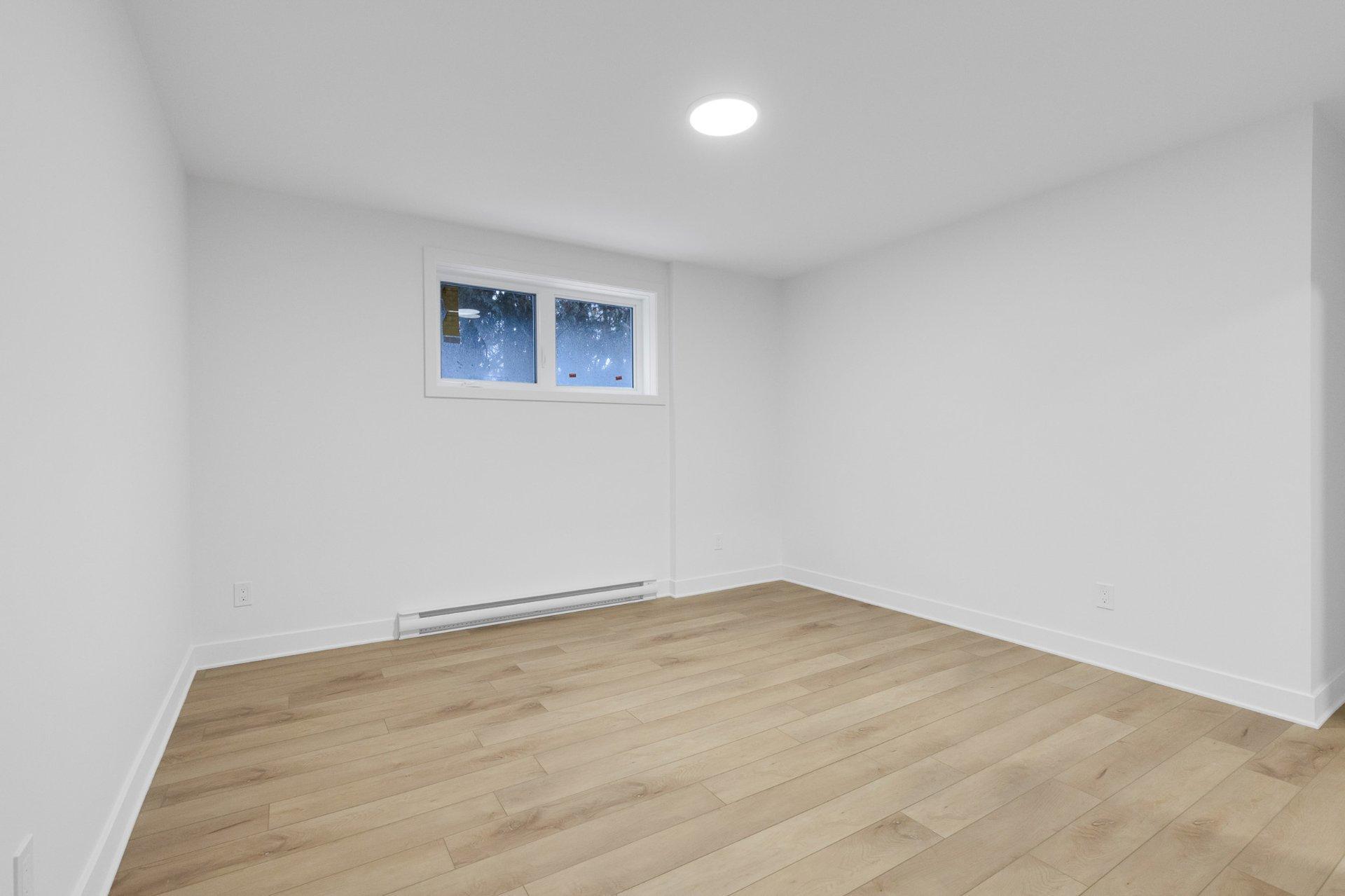 









279A


Rue Principale

,
Saint-Basile-le-Grand,




QC
J3N1J7

