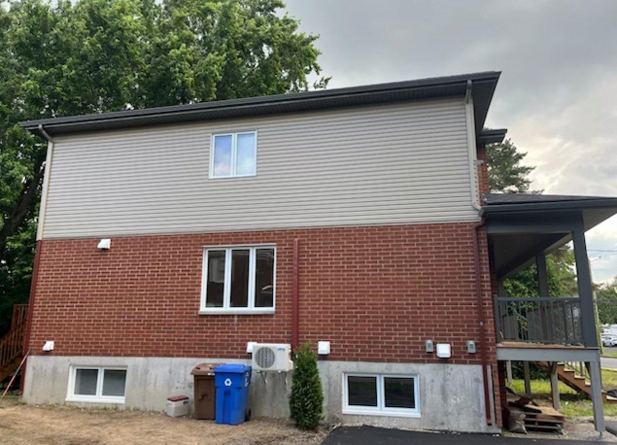 









279A


Rue Principale

,
Saint-Basile-le-Grand,




QC
J3N1J7

