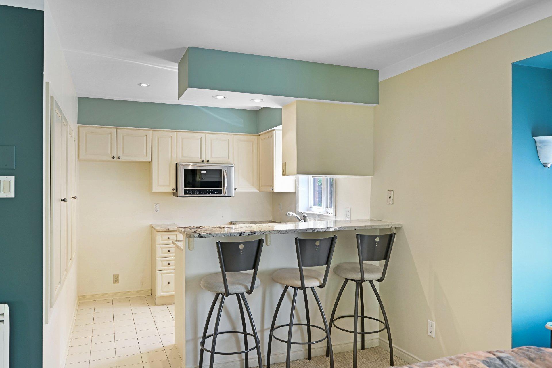 









646


Place Schumann

,
Brossard,




QC
J4X2N4

