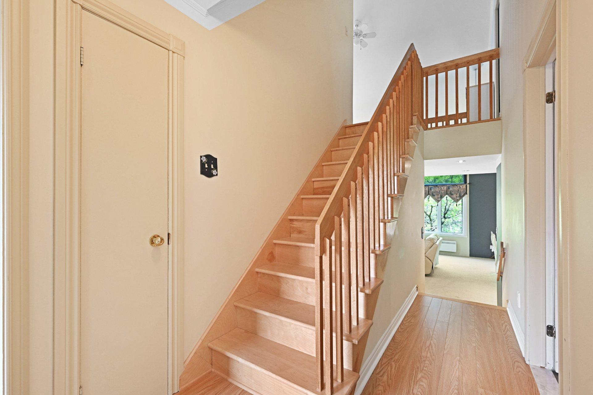 









646


Place Schumann

,
Brossard,




QC
J4X2N4


