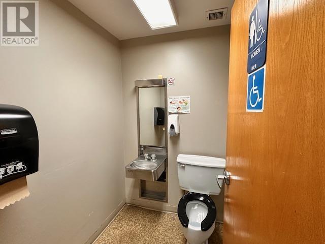 












2 Veteran's WAY

,
Elliot Lake,




Ontario
P5A1Z6


