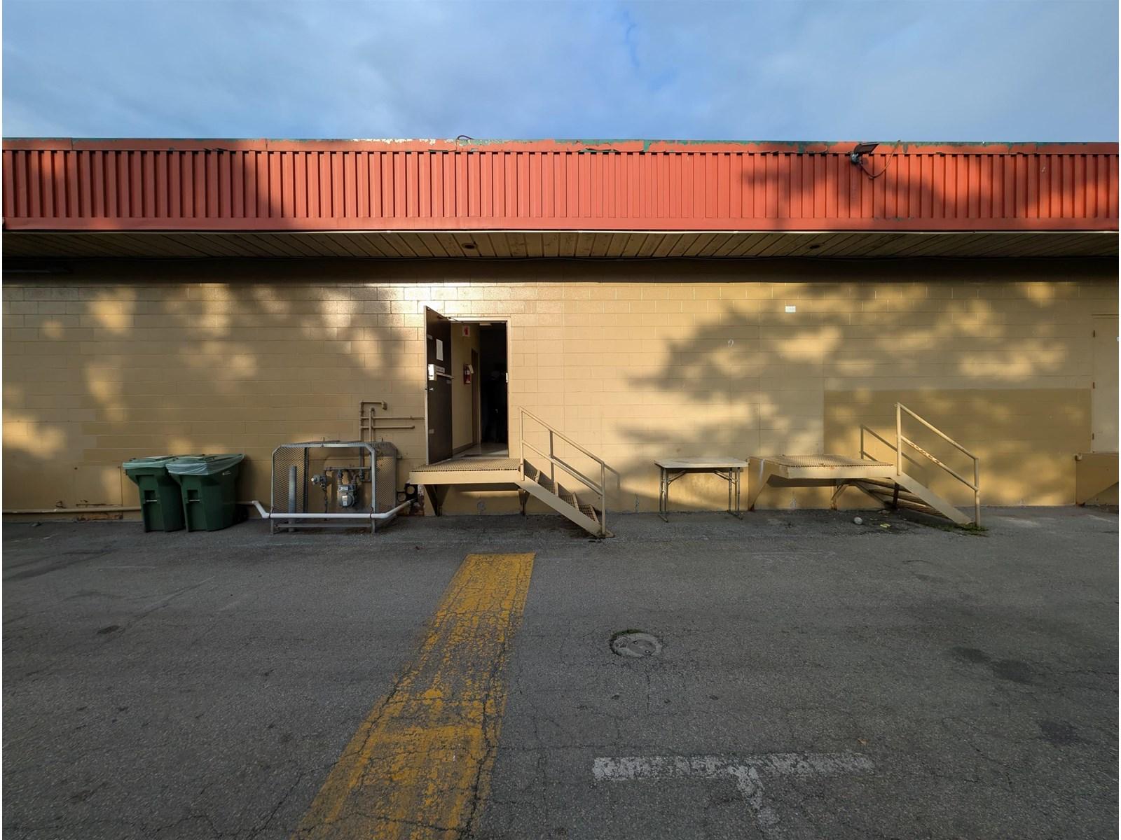 












11170 84 AVENUE

,
Delta,




British Columbia
V3W0A6

