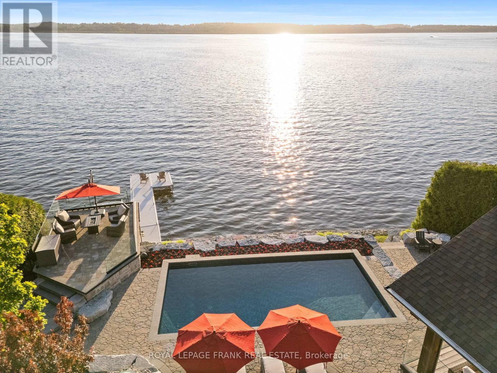 












257 STEPHENSON POINT ROAD

,
Scugog (Port Perry),




Ontario
L9L1B4

