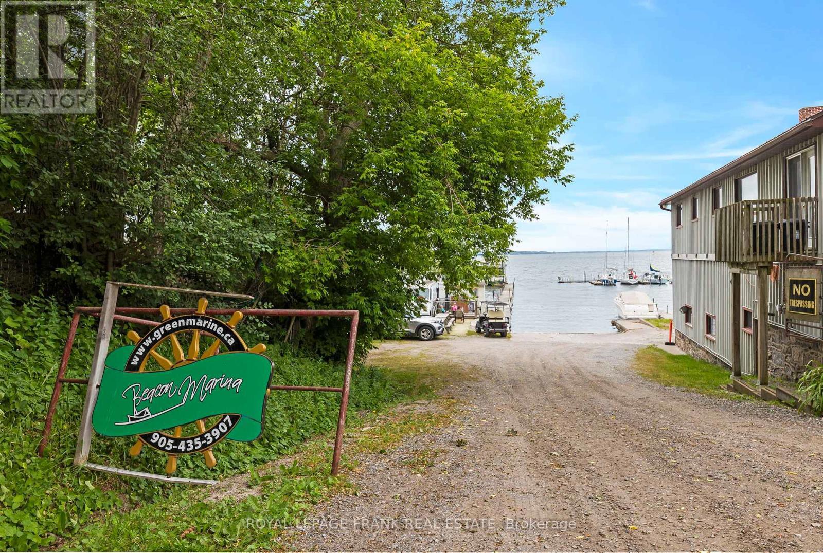 












8 ANGLE STREET

,
Scugog,




Ontario
L0B1E0

