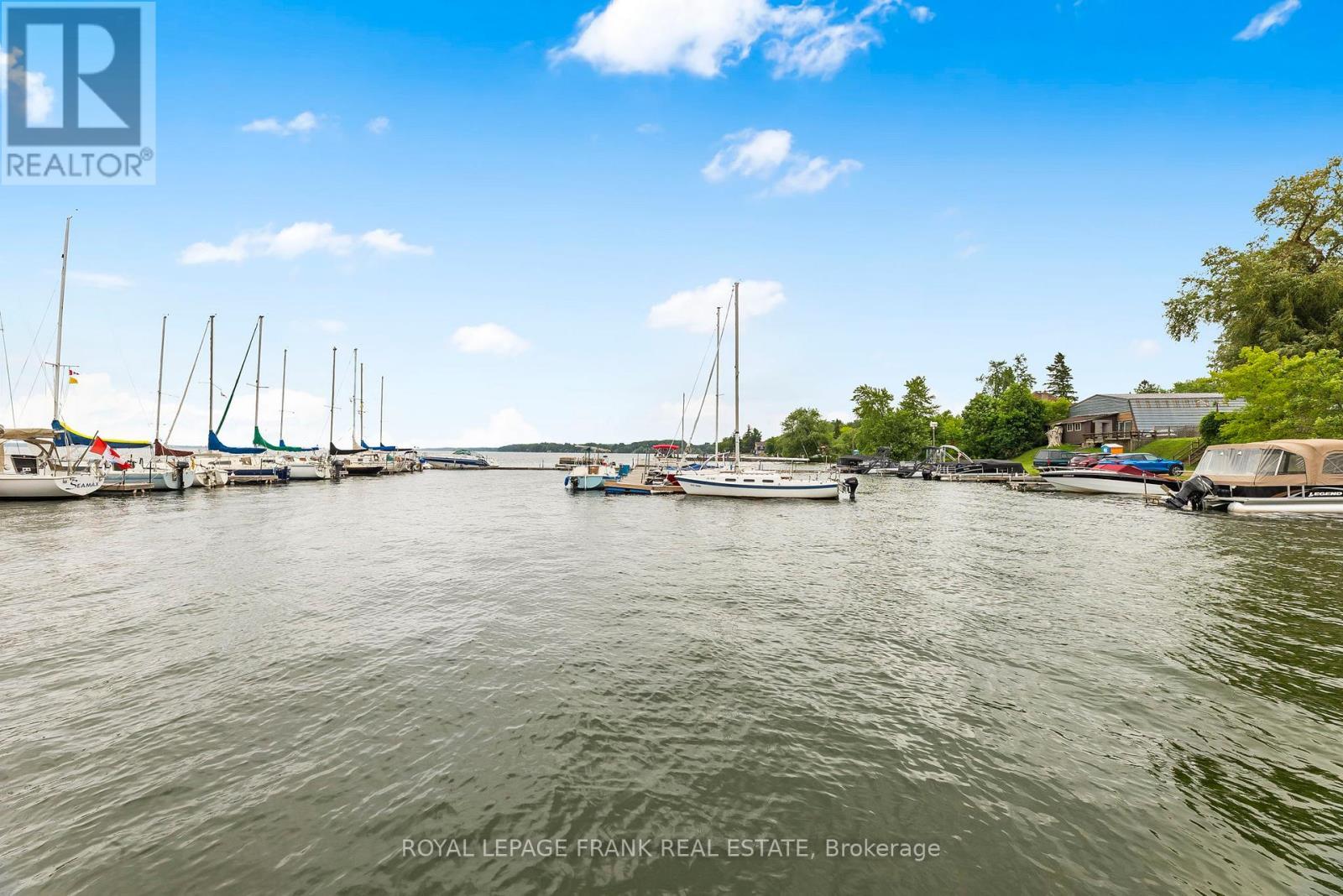 












8 ANGLE STREET

,
Scugog,




Ontario
L0B1E0

