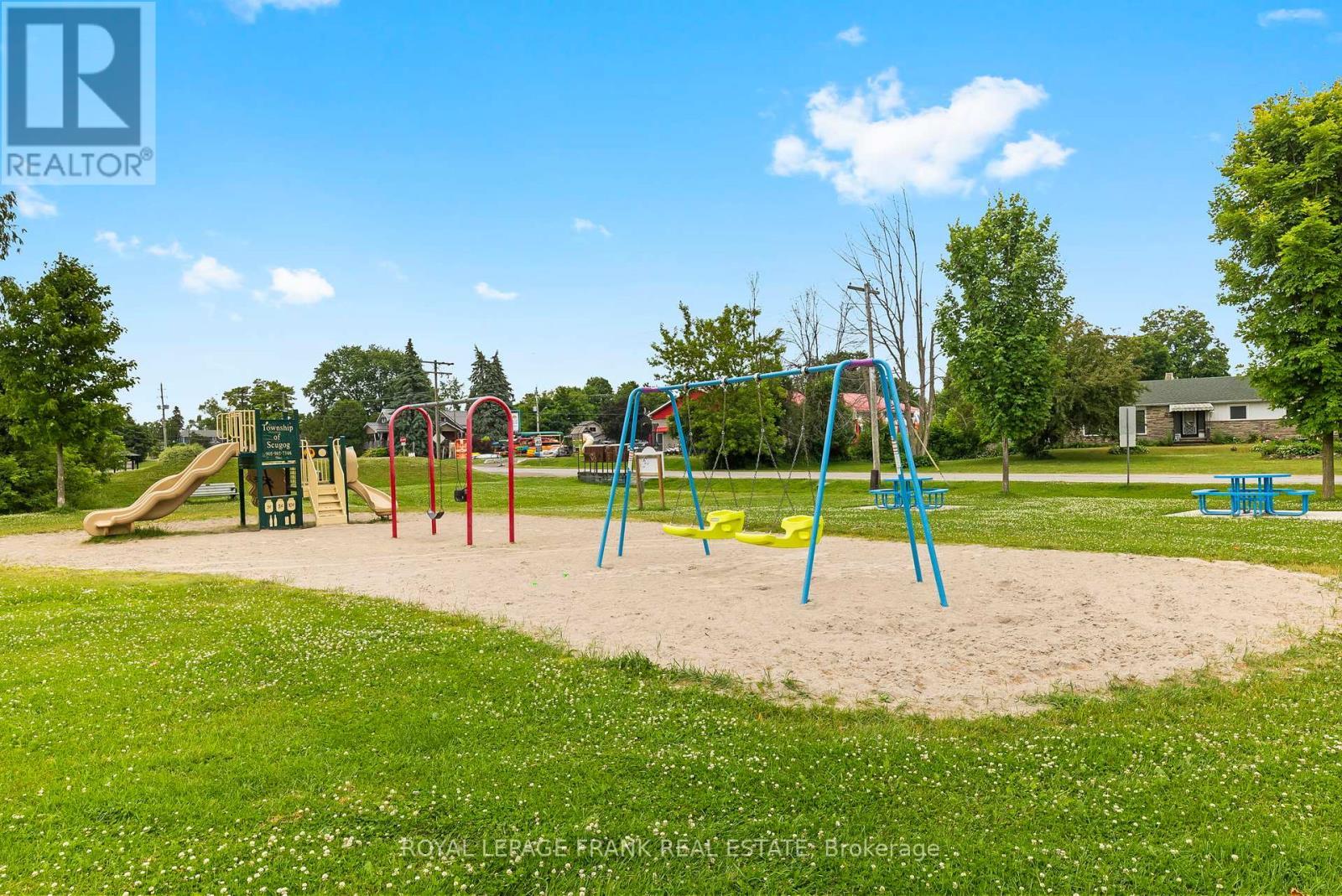 












8 ANGLE STREET

,
Scugog,




Ontario
L0B1E0

