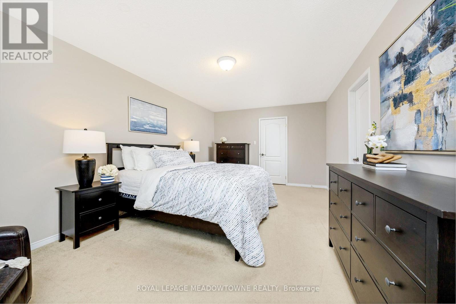 












1345 MENEFY PLACE

,
Milton,




Ontario
L9T7E2


