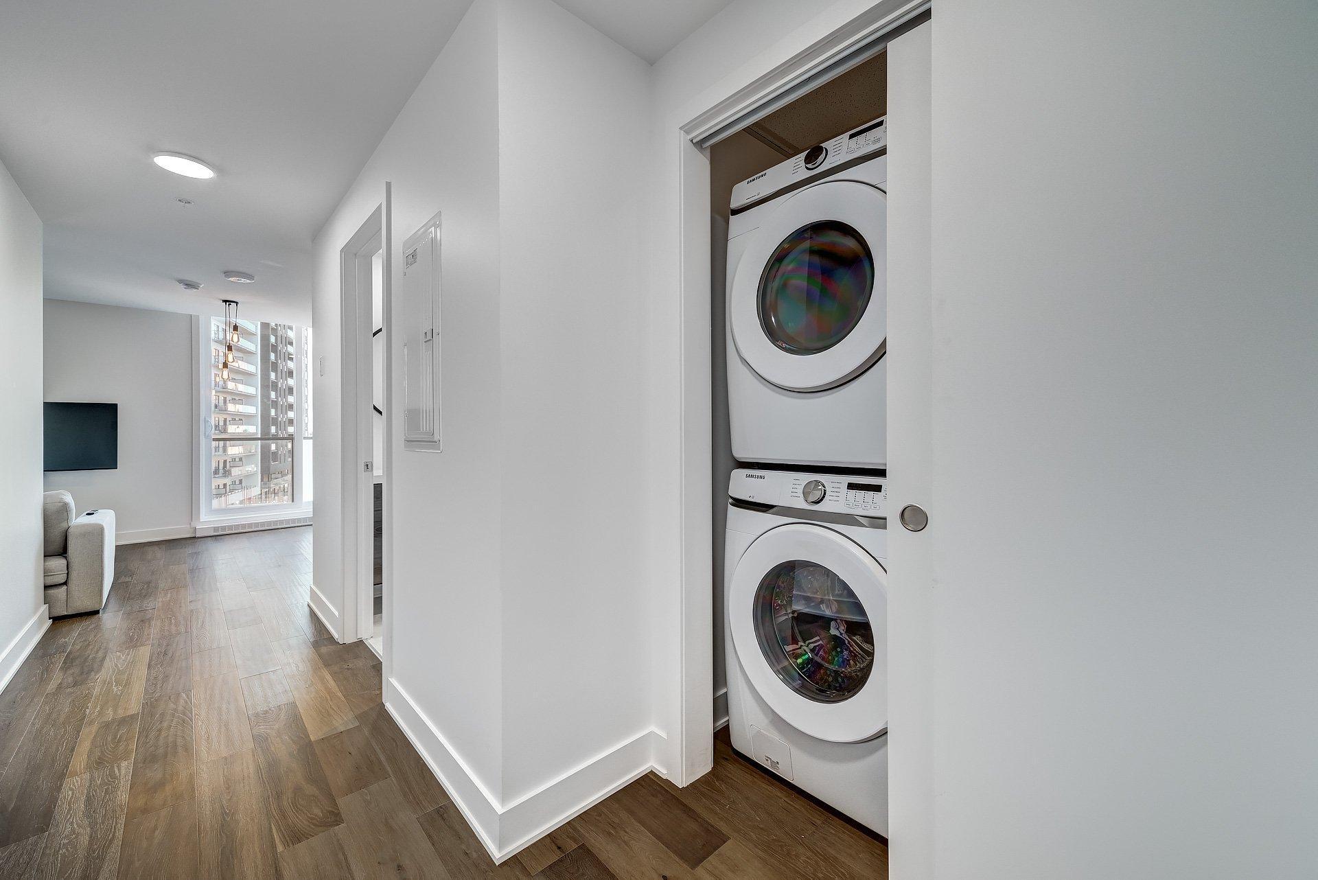 









7227


Boul. Newman

, 620,
Montréal (LaSalle),




QC
H8N0H7

