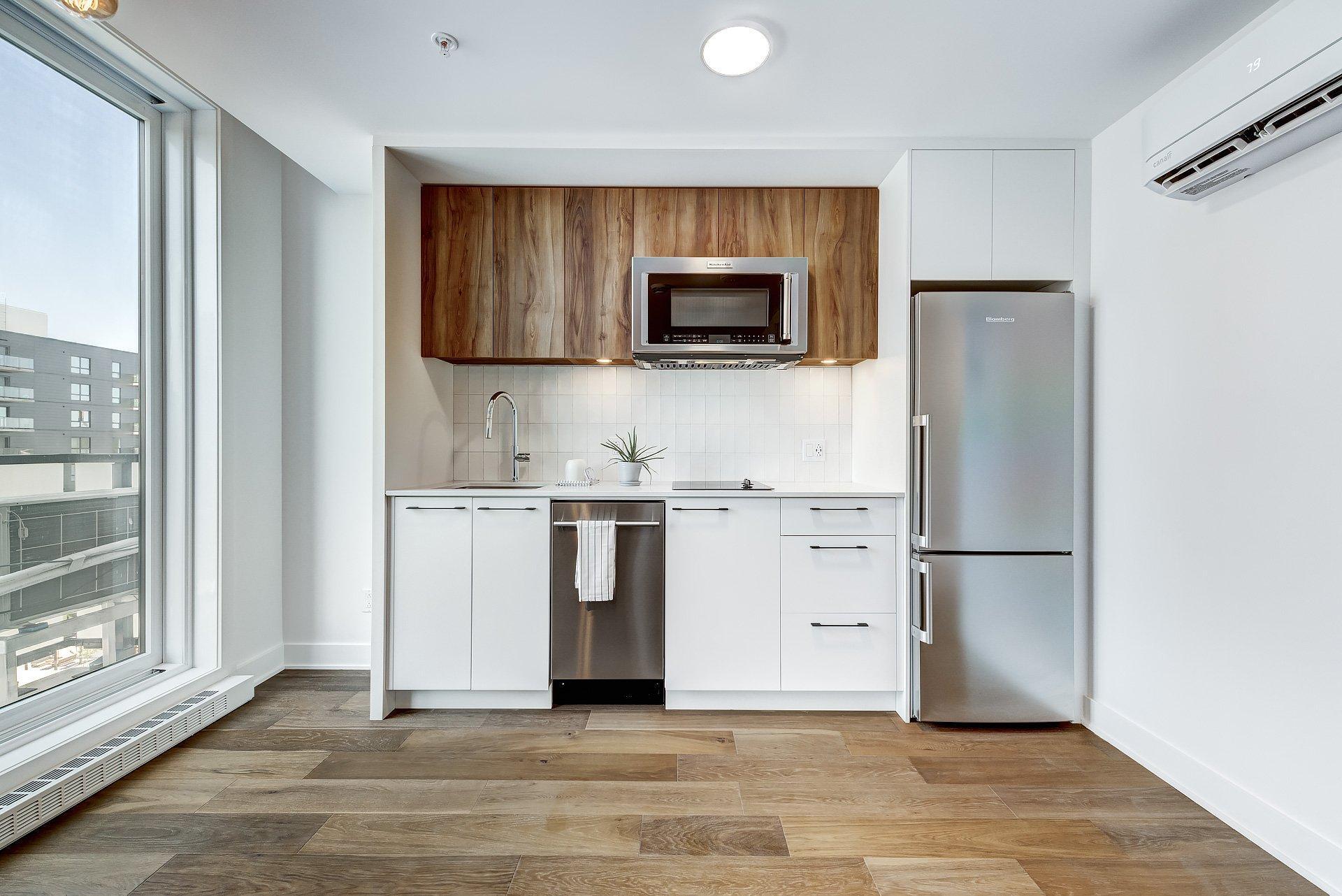 









7227


Boul. Newman

, 620,
Montréal (LaSalle),




QC
H8N0H7


