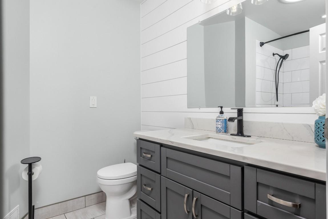 









1617


Eagle Rock

Road,
Armstrong,




BC
V4Y 0R3

