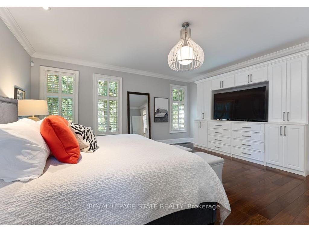 









84


Jerseyville

Road West,
Hamilton,




ON
L9G 1A2

