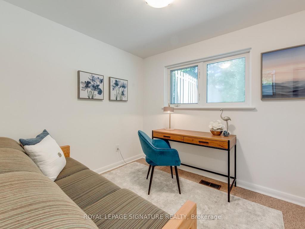 









86


MURELLEN

Crescent,
Toronto,




ON
M4A 2K5

