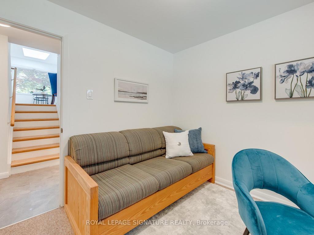 









86


MURELLEN

Crescent,
Toronto,




ON
M4A 2K5

