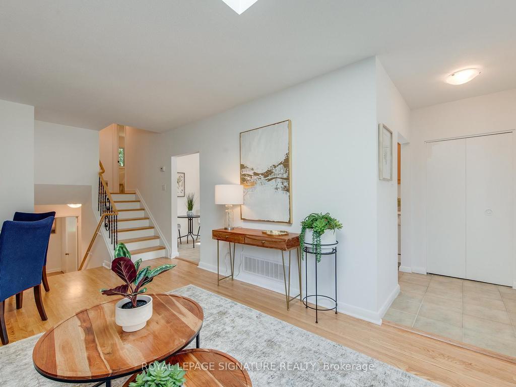 









86


MURELLEN

Crescent,
Toronto,




ON
M4A 2K5


