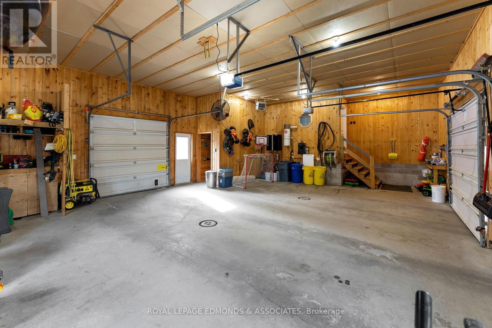 












50 BLUE DANUBE WAY

,
Laurentian Valley,




Ontario
K8A6W2

