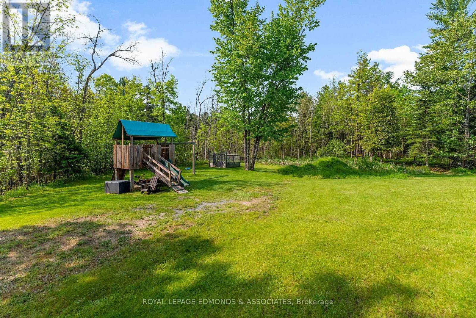 












50 BLUE DANUBE WAY

,
Laurentian Valley,




Ontario
K8A6W2

