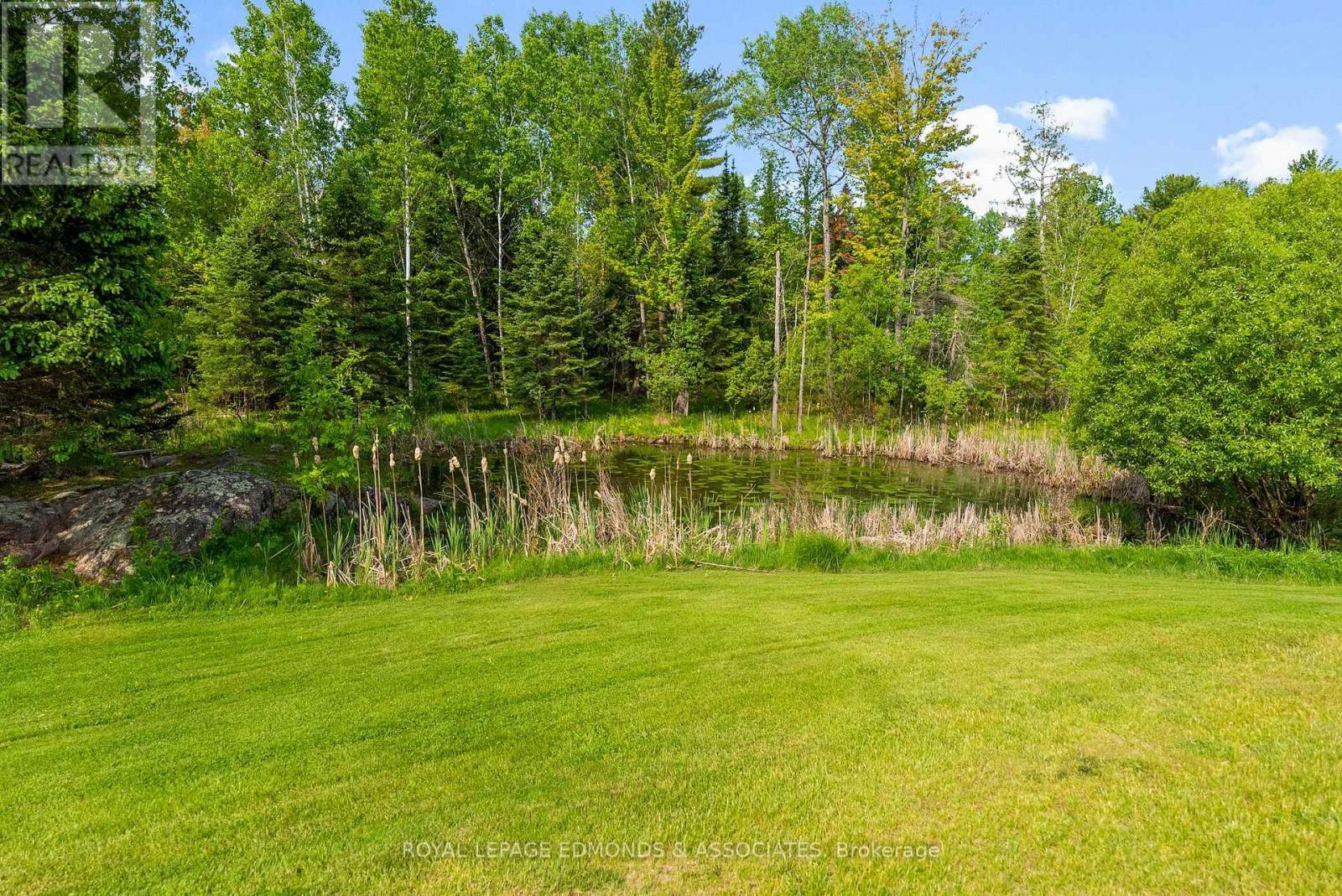 












50 BLUE DANUBE WAY

,
Laurentian Valley,




Ontario
K8A6W2

