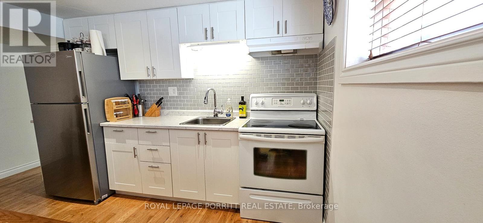 












LOWER - 273 DELTA STREET

,
Toronto,




Ontario
M8W4G1

