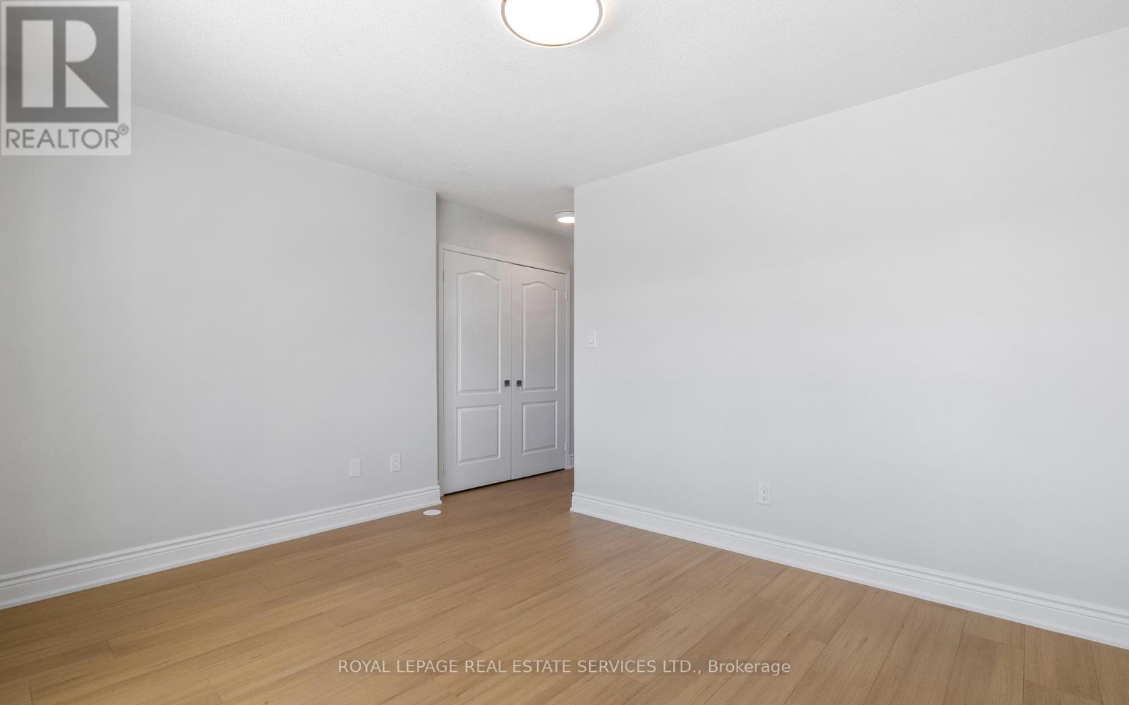 












7 - 5025 NINTH LINE

,
Mississauga,




Ontario
L5M0E9


