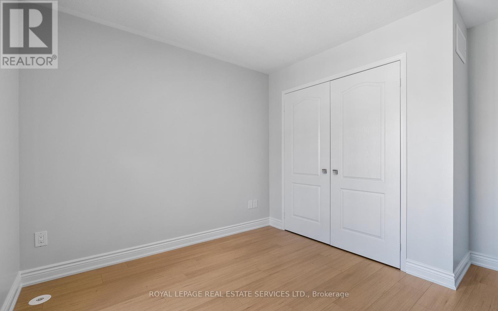 












7 - 5025 NINTH LINE

,
Mississauga,




Ontario
L5M0E9


