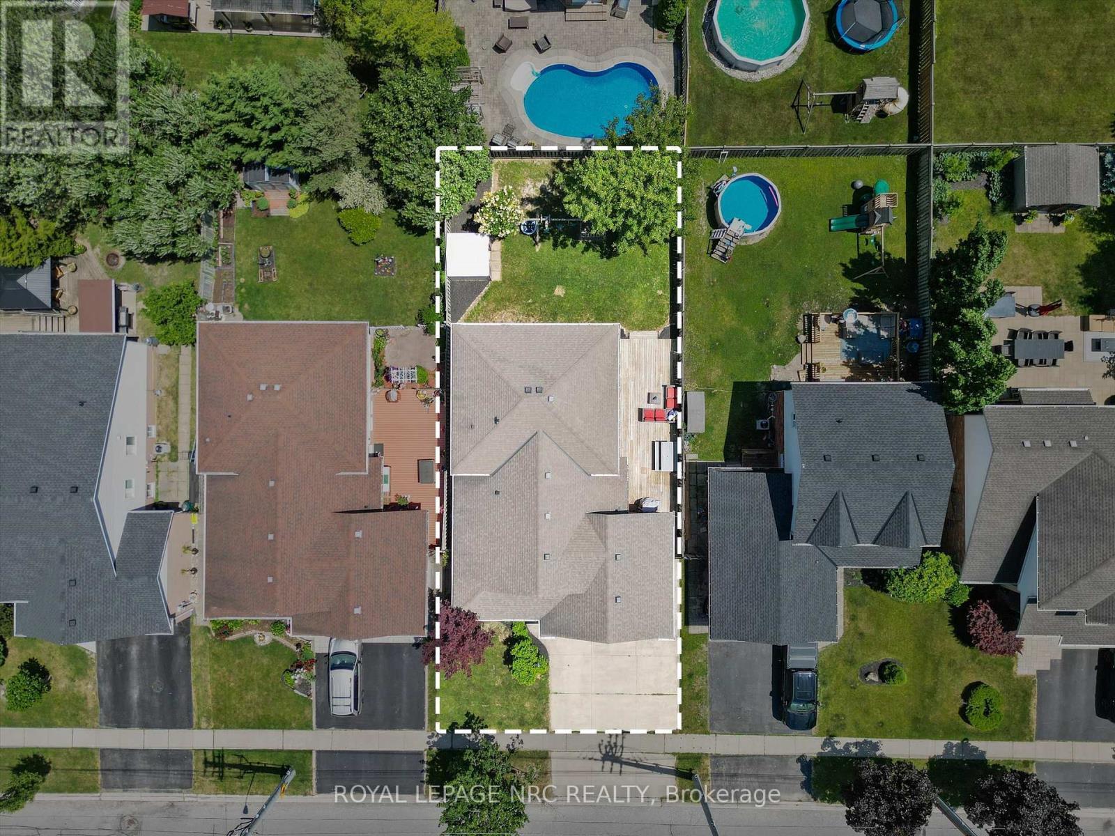 












162 VANSICKLE ROAD

,
St. Catharines (Rykert/Vansickle),




Ontario
L2S3W5

