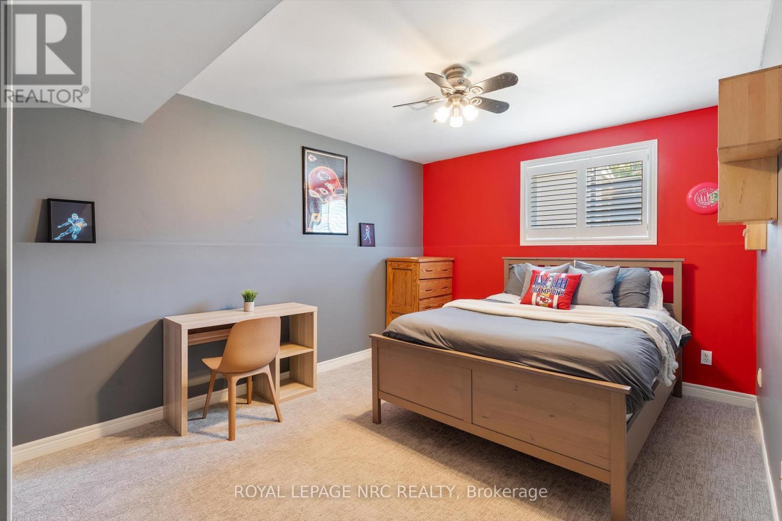 












162 VANSICKLE ROAD

,
St. Catharines (Rykert/Vansickle),




Ontario
L2S3W5

