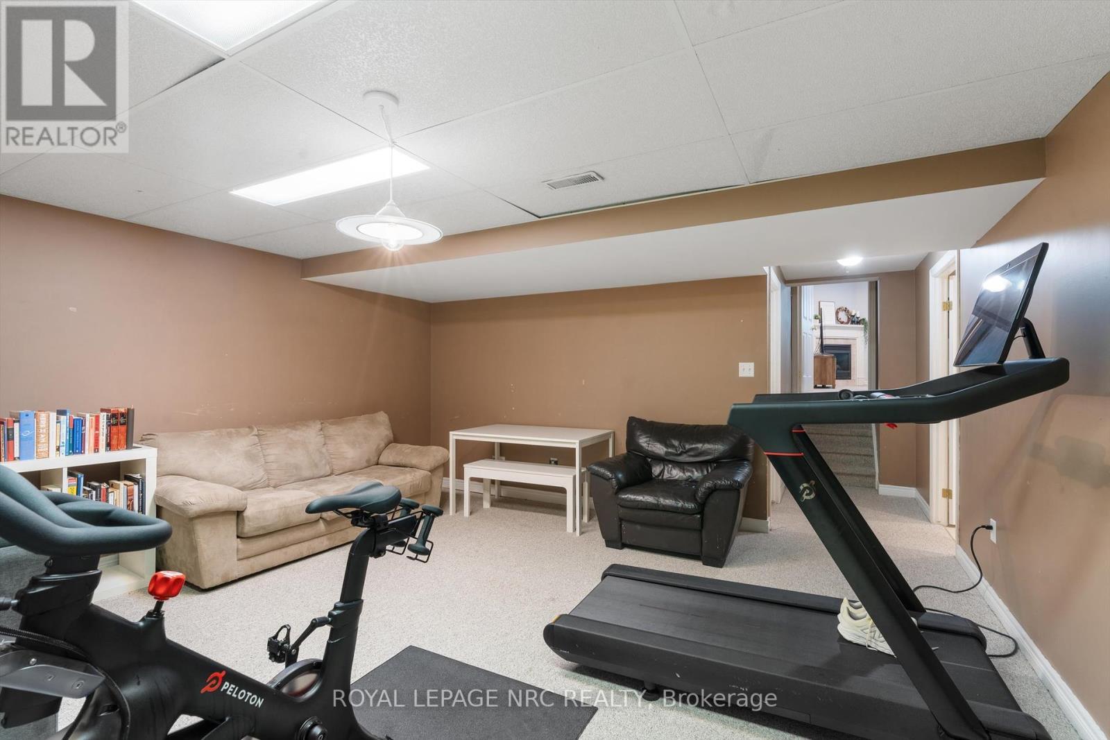 












162 VANSICKLE ROAD

,
St. Catharines (Rykert/Vansickle),




Ontario
L2S3W5


