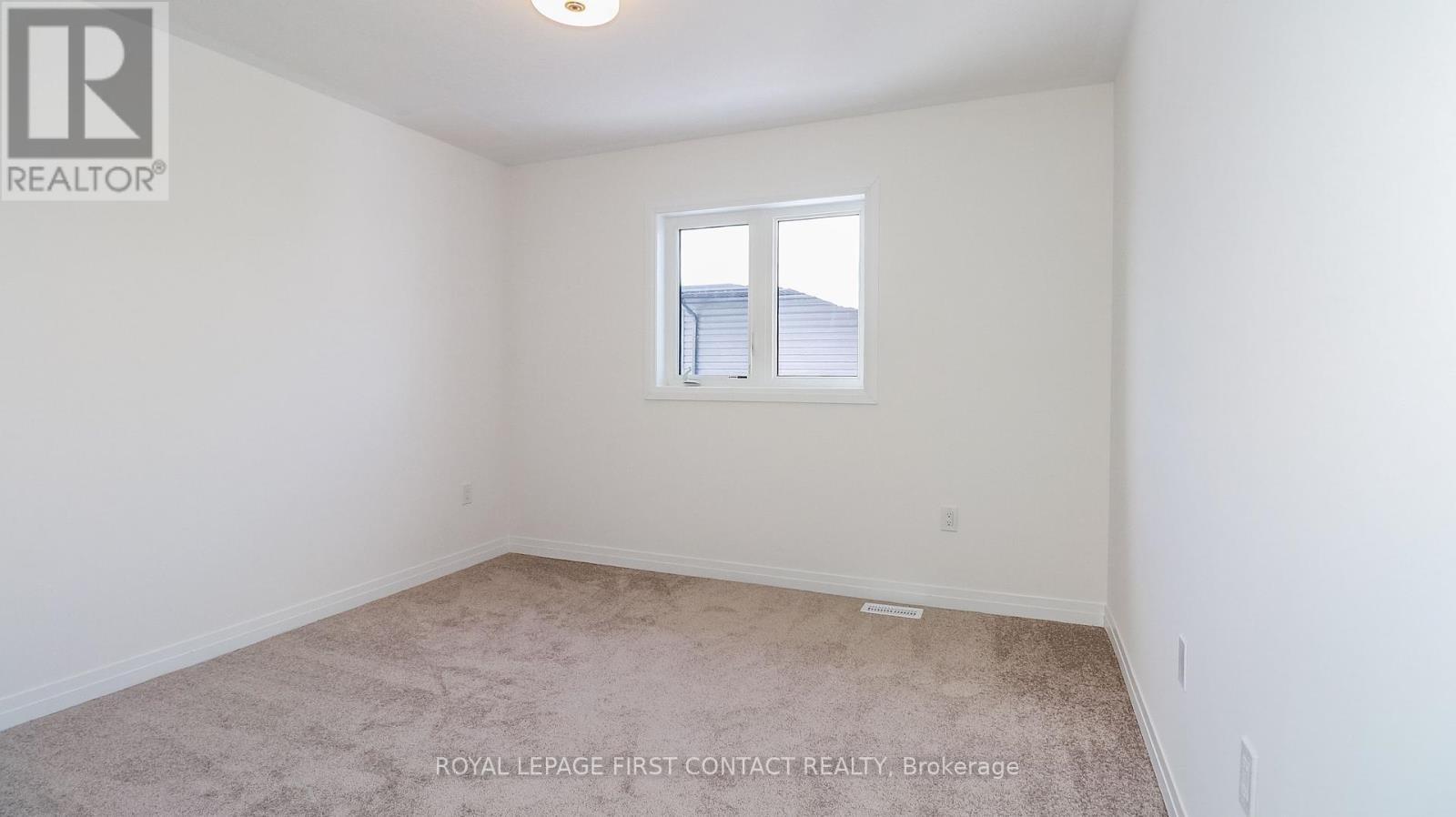 












3778 SUNBANK CRESCENT

,
Severn,




Ontario
L3V6H3

